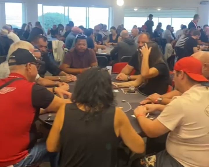 Poker caritatif